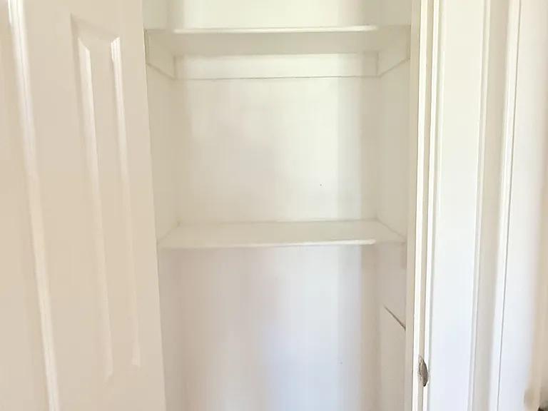 524 Pitt St W #206 — Photo 15