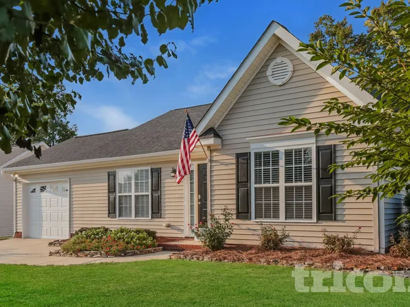 3929 Garden Creek Dr, High Point, NC 27265