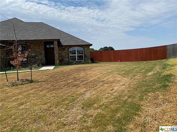 3rd image of 9915 Kaitlyn Dr