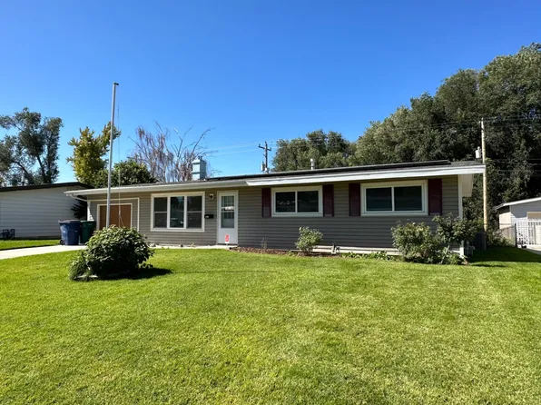 6077 S 2275 W, Roy, UT 84067