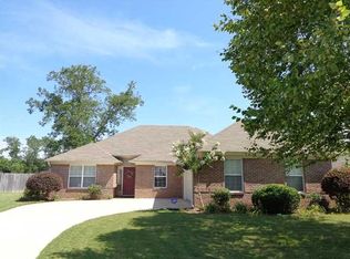 613 Lismore Pl, Montgomery, AL 36117