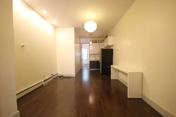 Rented by Nooklyn NYC LLC | media 16