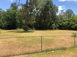 Lake Park Rd, Valdosta, GA 31601