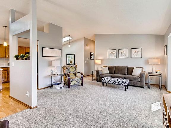 4th image of 917 Southwind Dr