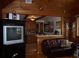 5th image of 26 Brentwood Cir