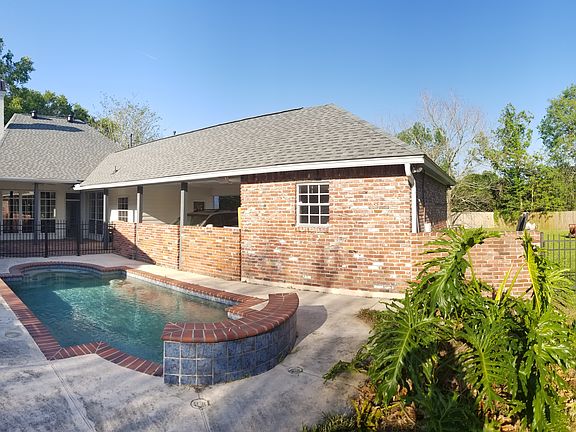 Pool View to Back Porch