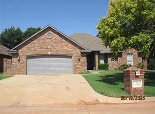 14521 Waterfront Rd, Edmond, OK 73013