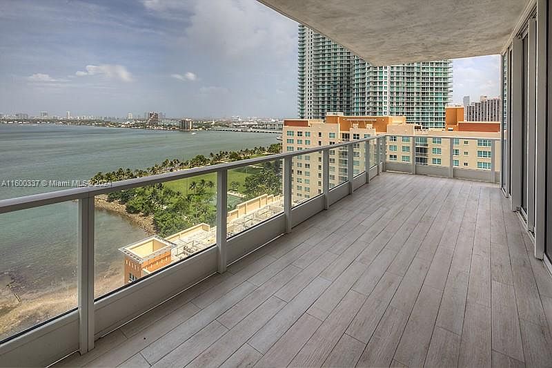 1st image of 2020 N Bayshore Dr APT 1710