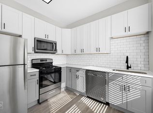 722 S Racine Ave #1200-3, Chicago, IL 60607