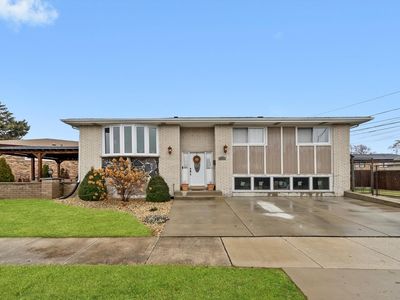 (Undisclosed Address), Burbank, IL, 60459