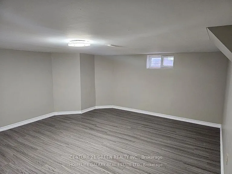 4044 Colonial Dr #BASEMENT — Photo 2
