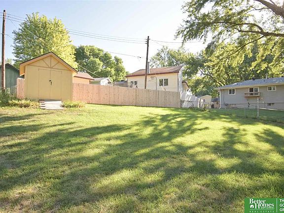 4th image of 7604 Teal St
