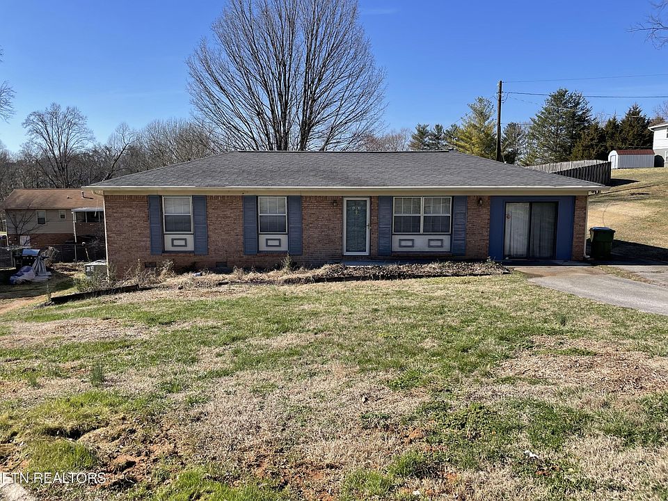 1st image of 613 Darby Cir