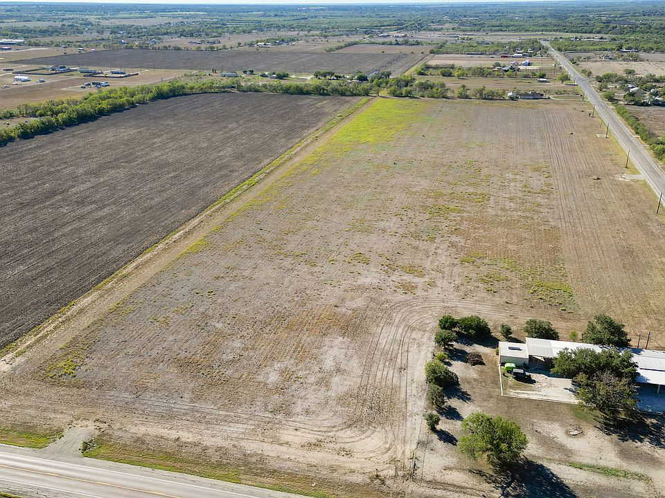 1st image of LOT 2 FM 471 LOT 2