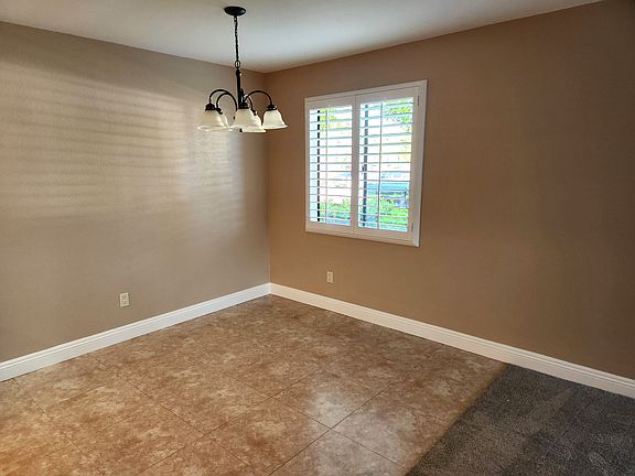 4th image of 3640 Sumner Ave APT 101