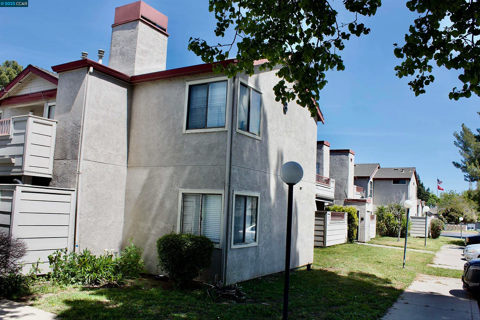 8 Lancaster Cir APT 120 photo 1