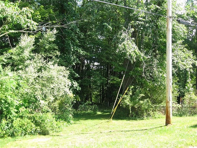 2nd image of 214-218 Locust Ter