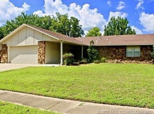2604 E Dallas St, Broken Arrow, OK 74014