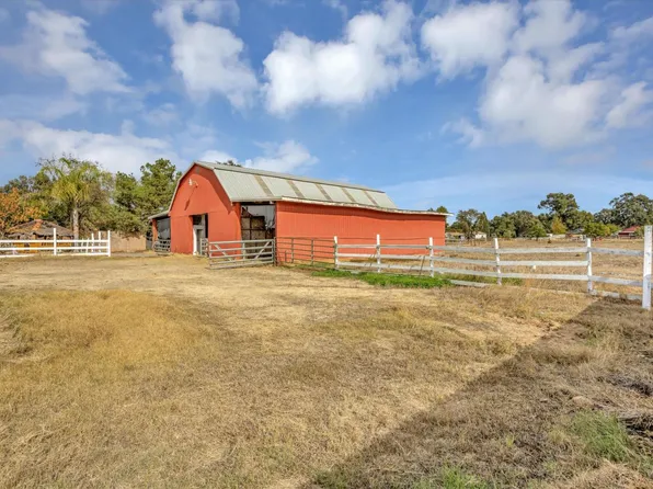 9643 Cosumnes Rd, Wilton, CA 95693