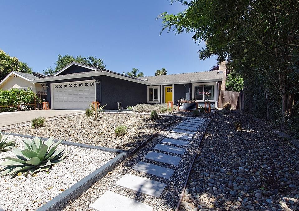 1st image of 2904 W Baronet Way
