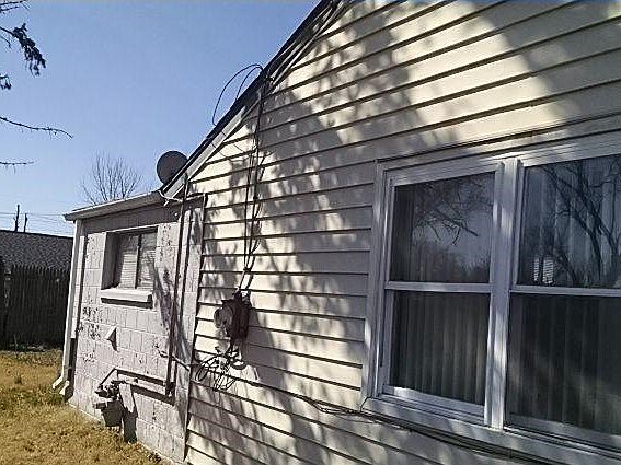 2nd image of 729 Shelby Dr