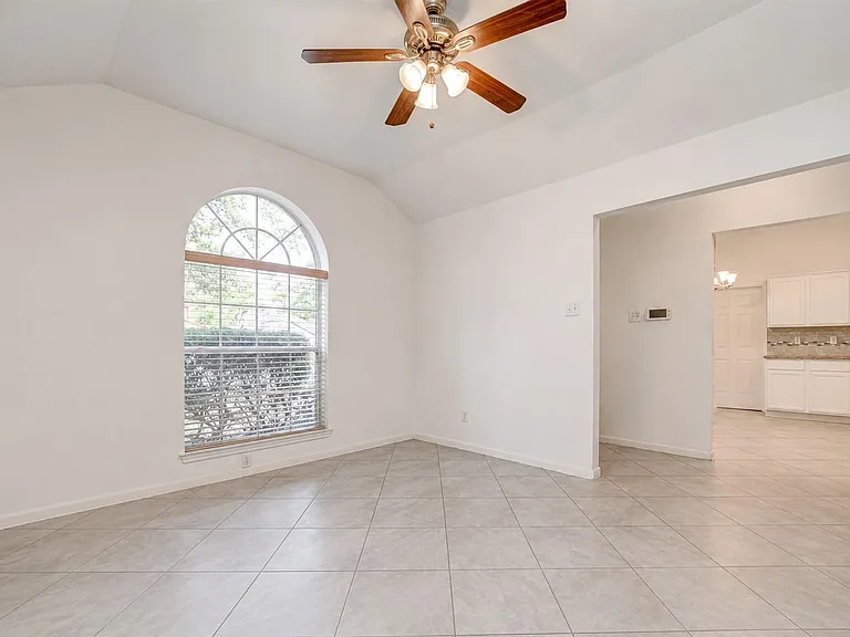 2911 Killdeer Ln — Photo 7