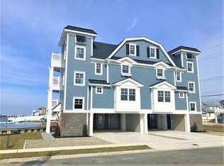 303 39th St, Avalon, NJ 08202