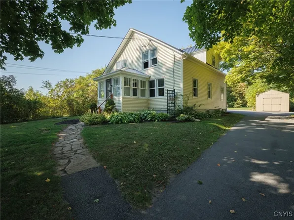 32721 Belile Rd, Philadelphia, NY 13673