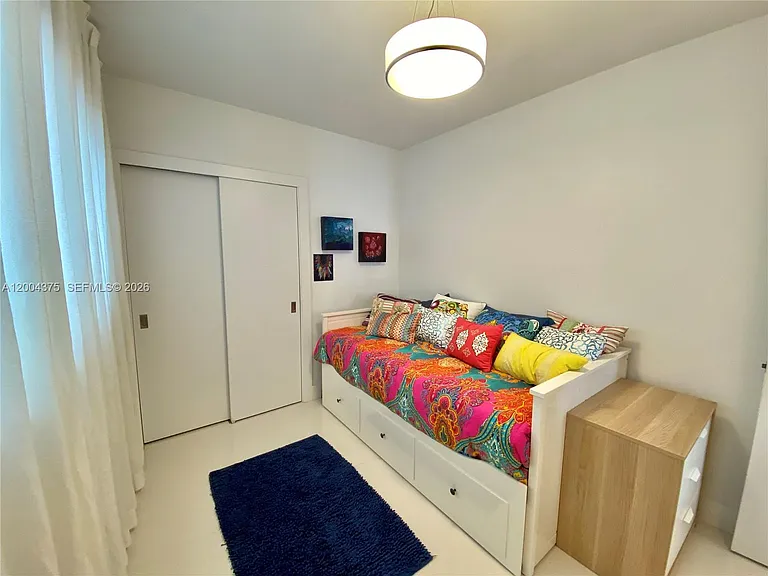 265 N Shore Dr — Photo 23