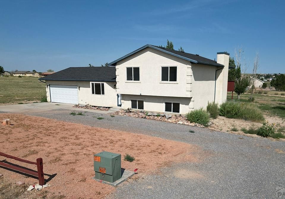 1st image of 270 S Calle Ramona Dr