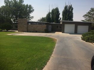 428 Sunset Dr, Worland, WY 82401