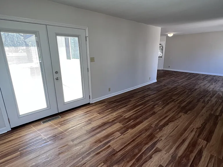 17 E Blaine St — Photo 8