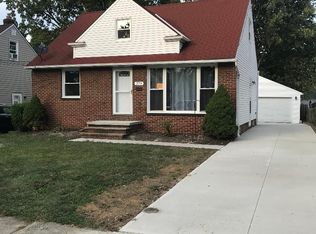 279 E 324th St, Eastlake, OH