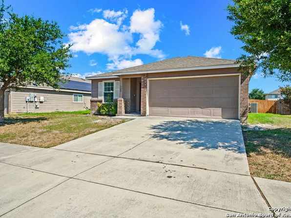 320 Lonestar Gait, Schertz, TX 78154