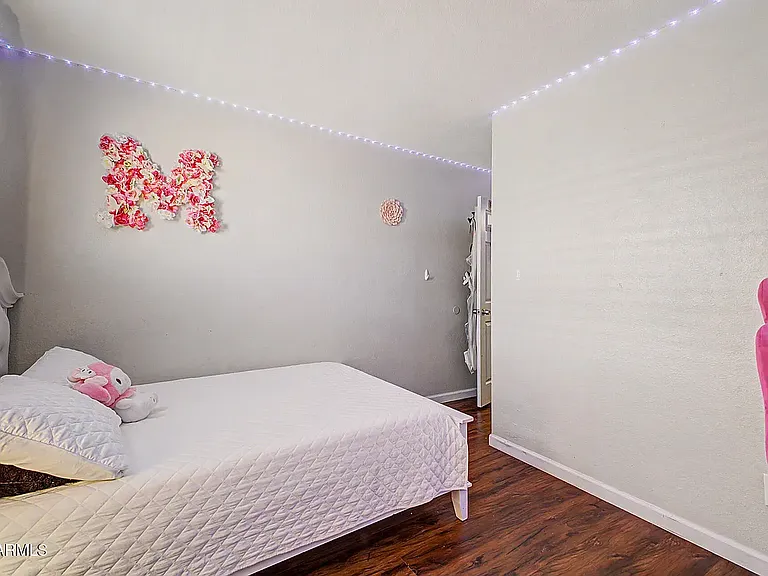 10008 W Kino Ln — Photo 15