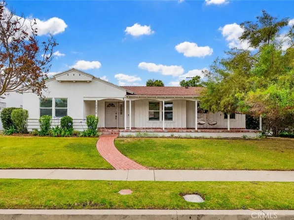 12836 Waddell St, Valley Village, CA 91607