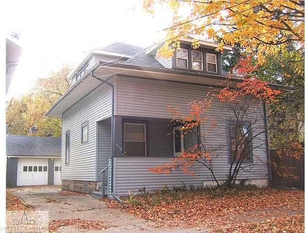 1st image of 1208 E Eureka St