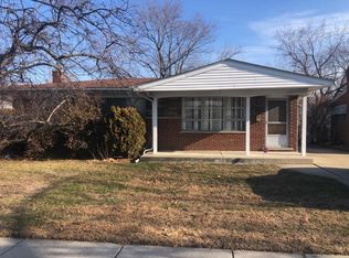 27148 Merideth Dr, Warren, MI 48092