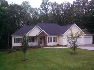 123 Yellow Brick Rd, Stuart, VA 24171