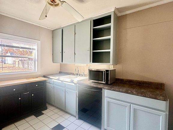 5th image of 403 Brentwood Ave