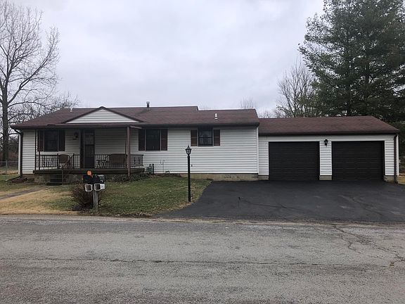 2nd image of 128 Andrews Ln