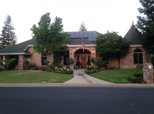 2817 Magnolia Ave, Clovis, CA 93611