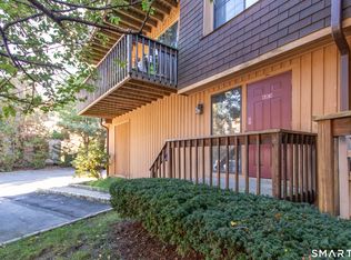 Riverterrace, Stamford, CT 06905
