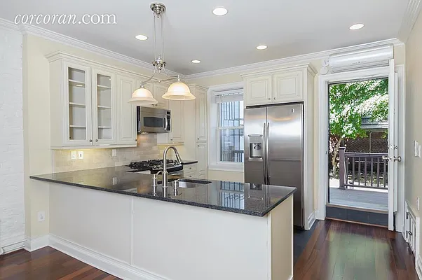 Rented by Corcoran | media 11