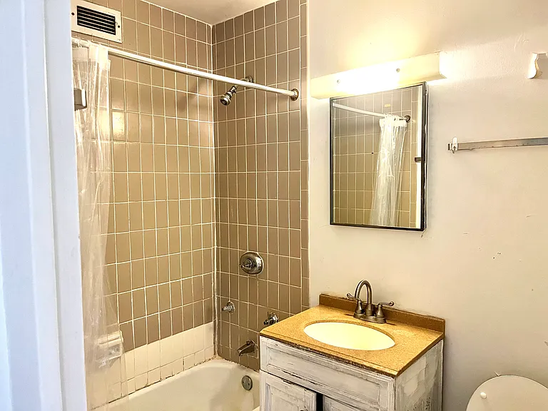 1401 E 55th St #1011N — Photo 7