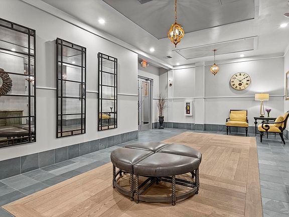 4th image of 215 Washington St Suite 2F