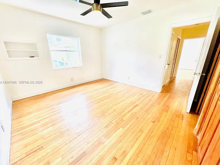 410 Pinecrest Dr — Photo 33
