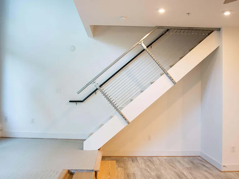 B+G Place — Photo 15