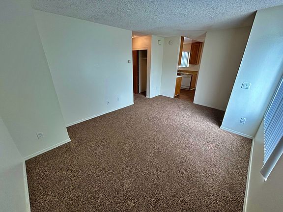 2nd image of 1518 Oliver Ave #C