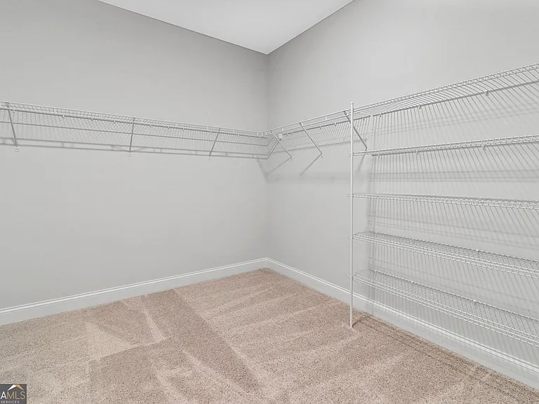 127 Vivian Ln — Photo 30
